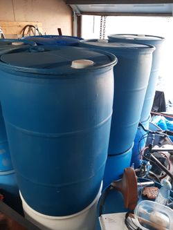 55'Gal plastic drums