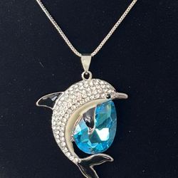 Dolphin Pendant w/Necklace
