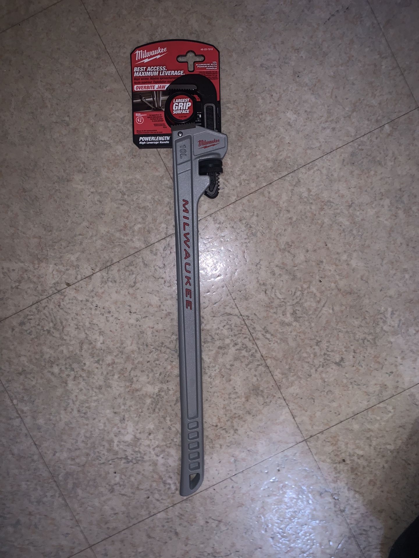 Pipe wrench