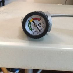 A/C Pro R Certified Gauge and Hose Professional Grade Dispenser