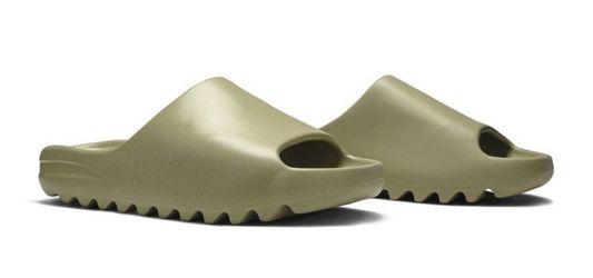 Yeezy Slides Resin Size 12 DS 
