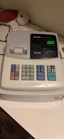 This is a  good working cash register 108 or obo cash only