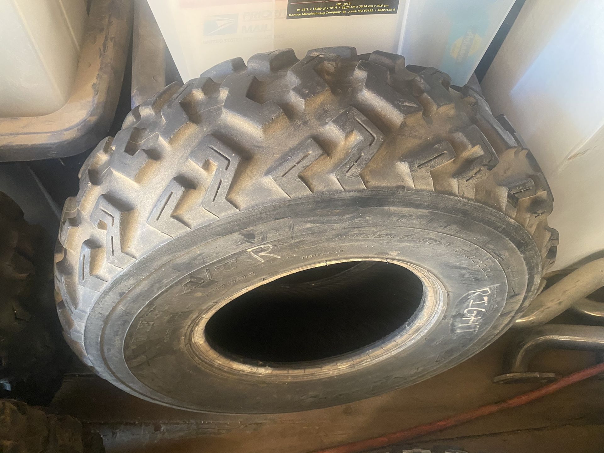Dunlop front atv quad tire 22x810 for Sale in Phelan, CA OfferUp