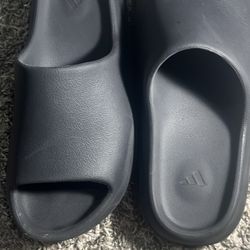 Yeezy Slide Onyx 