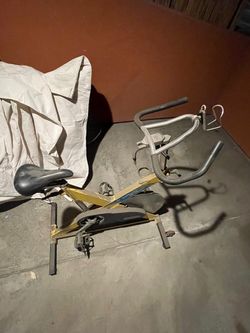 EXERCISE BICYCLE