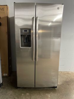 GE Stainless Refrigerator ‼️60 Day Warranty‼️