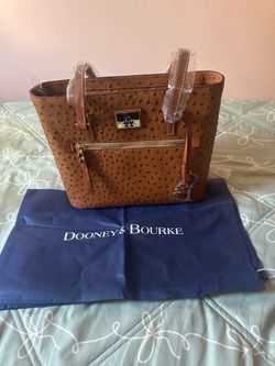 Dooney & Bourke purse