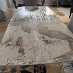 Free sintered dining table
