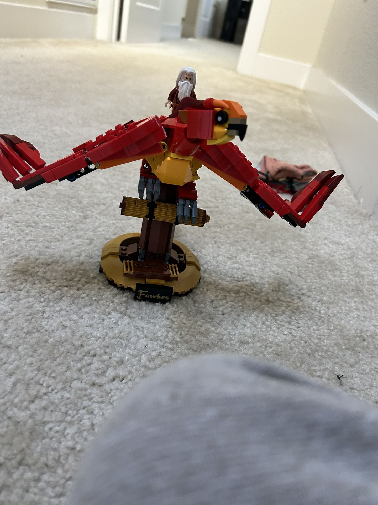 LEGO Harry Potter Fawkes, Dumbledore's Phoenix
