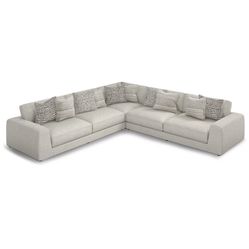 Sectional Seats 9! Like New Condition