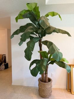 Large Artificial Banana Leaf Tree in Pot