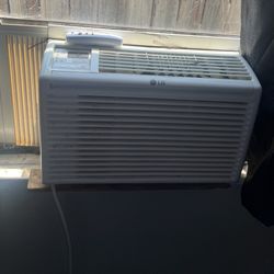 AC LG 17” Window Unit 