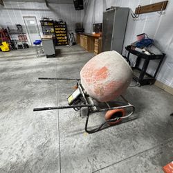 Kushlan cement Mixer 