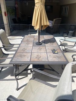 Patio table 6 chairs