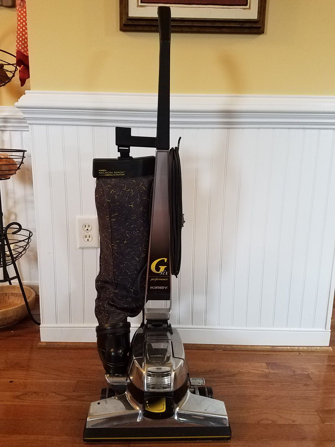Kirby G 6 upright vacuum cleaner