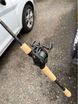 Lews 6’ baitcasting rod