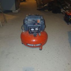 Air Compressor W/ Attachments
