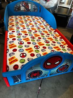 Spider-Man Toddler Bed with Mattress