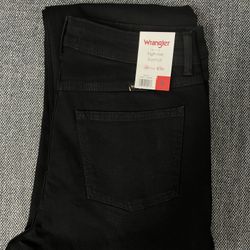 Women’s Wrangler Jeans
