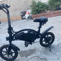 Electric Looks Like New 