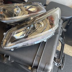 2017 accord Headlamps 