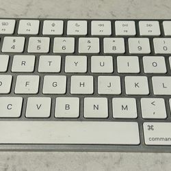 Apple Wireless Keyboard