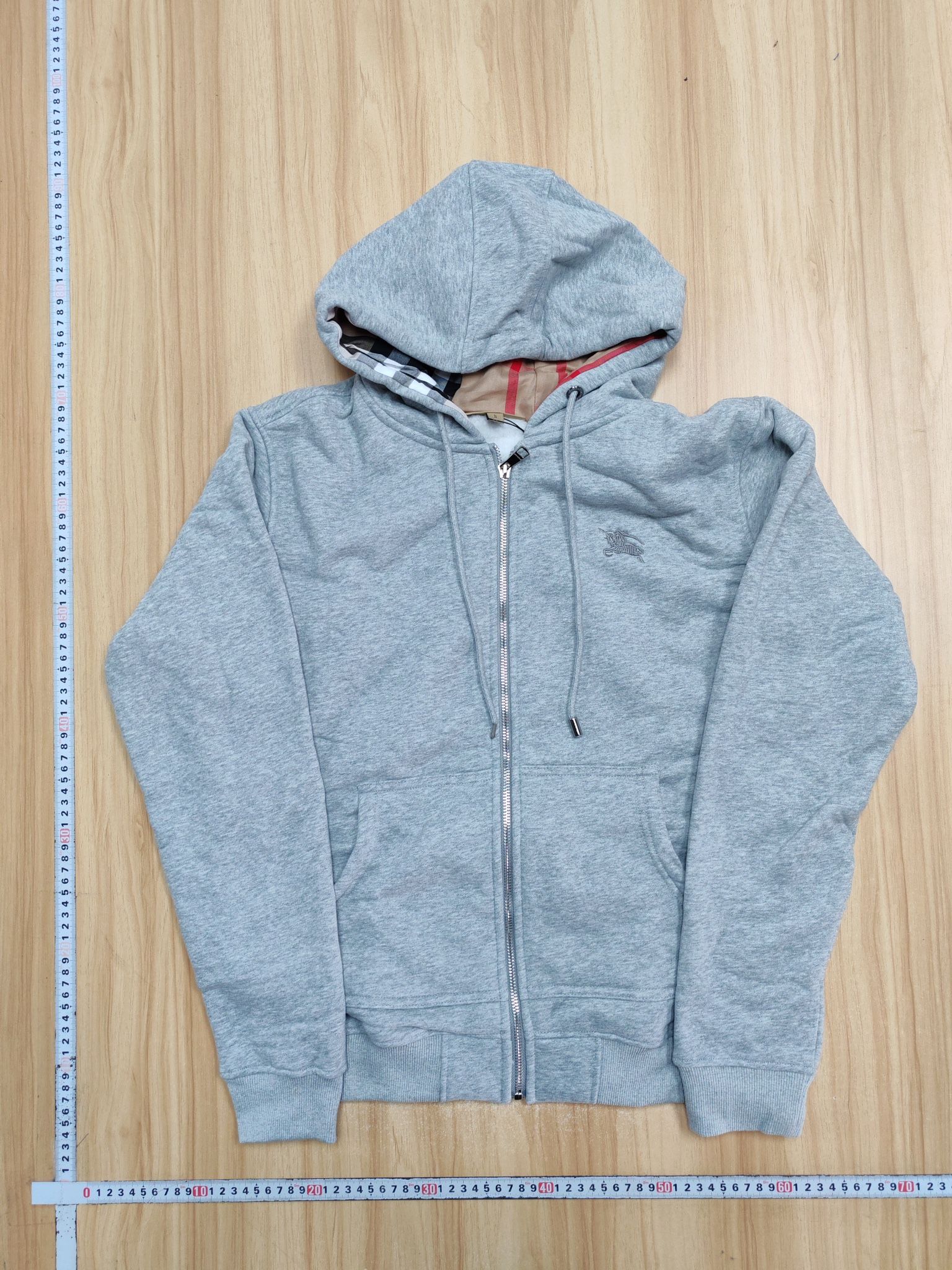burberry zip up