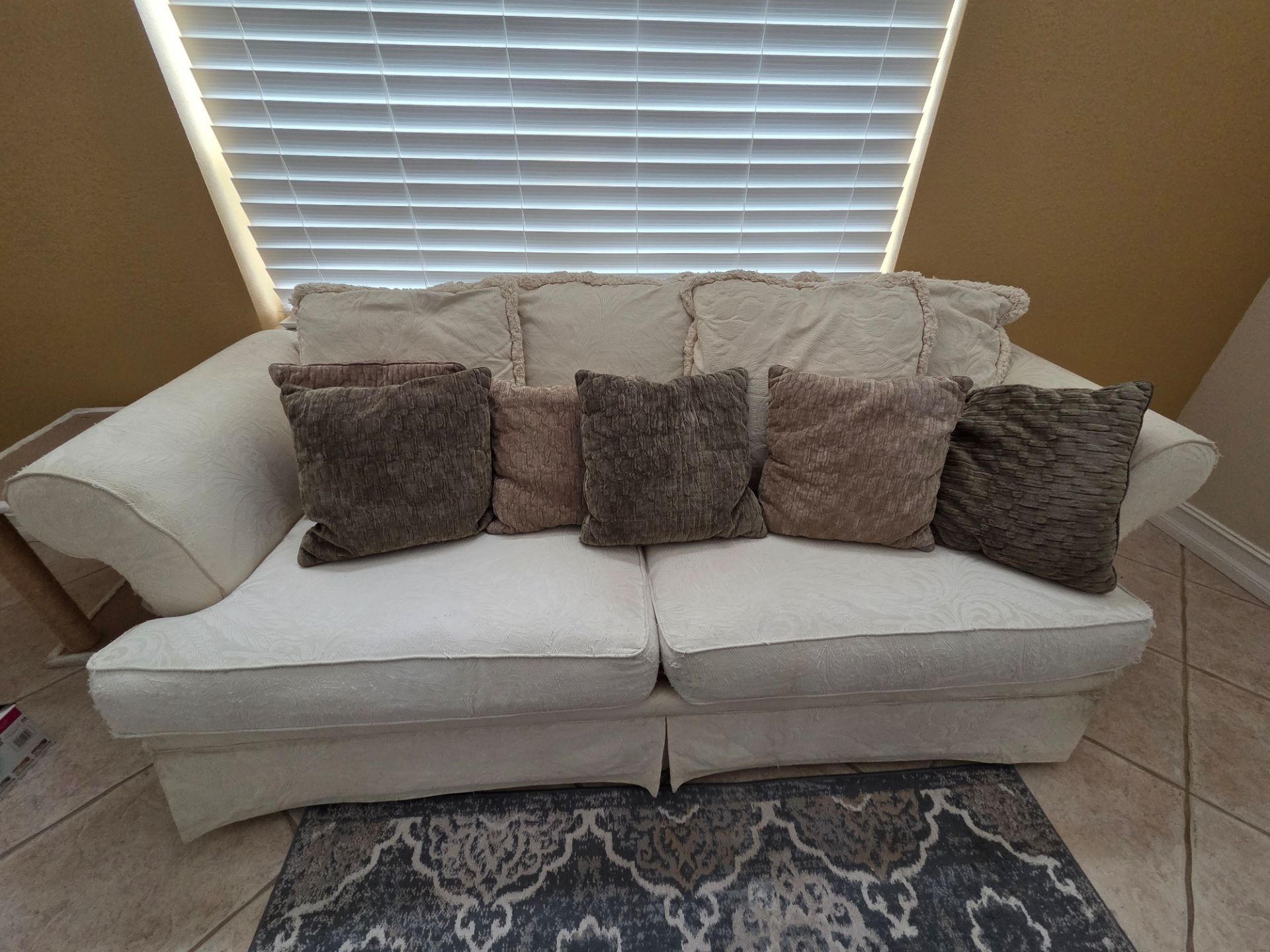 Free Couch