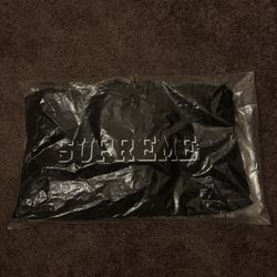Medium Supreme drop shadow hoodie black