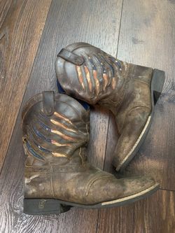 Boys Cody James western boots size 6 youth