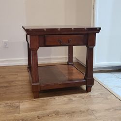 Solid Wood Accent Table / End Table – $80 OBO