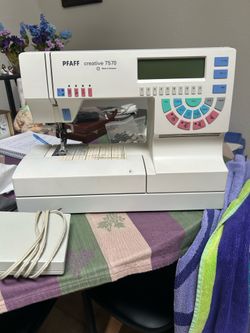 Pfaff Creative 7570 Embroidery Sewing Machine