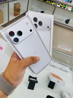 iPhone 17 pro max 256gb Cricket only