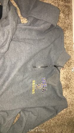 2XL UCLA sweatshirt