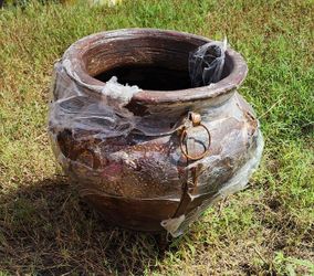 Large Clay Pot With Metal Stand