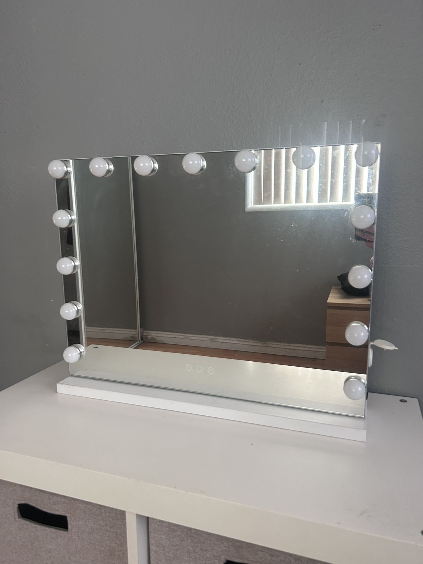 Vanity Mirror