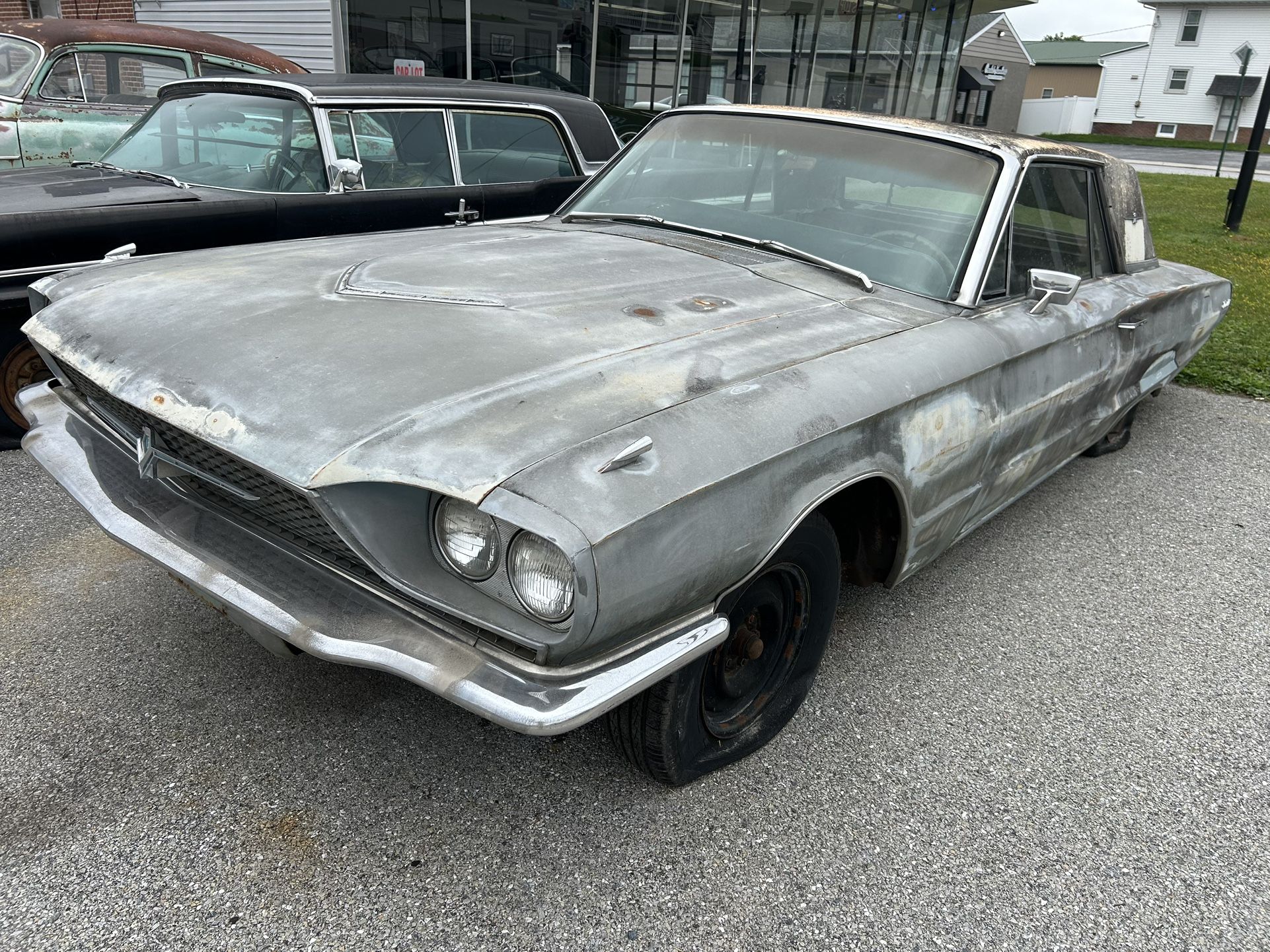 1966 Ford Thunderbird parts Car