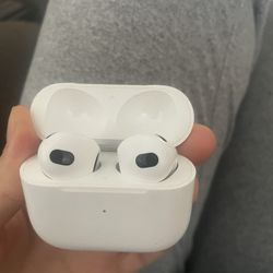 AirPods Pro 4 White 