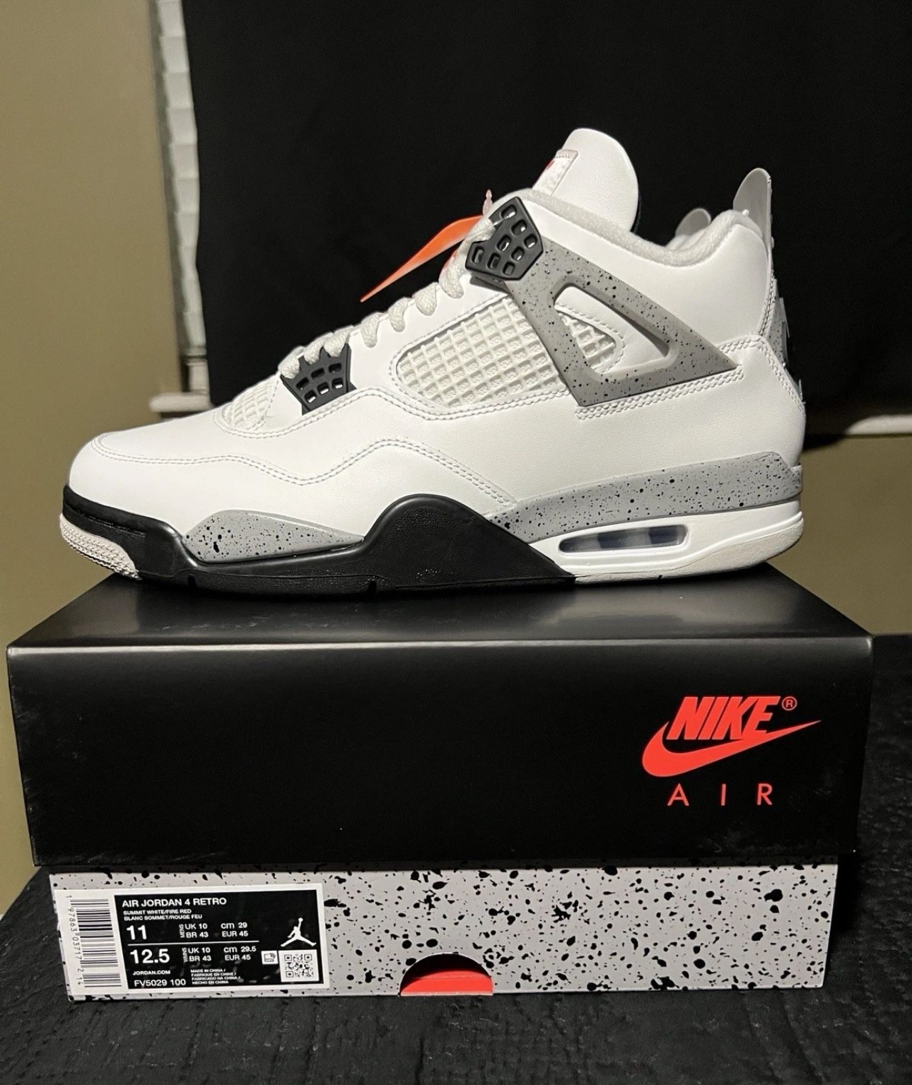 Size 11 Nike Air Jordan 4 Retro 2025 White Cement