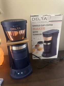 Delta Coffee Maker w/ tumbler