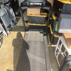 Proform Trainer 8.7 Folding Treadmill