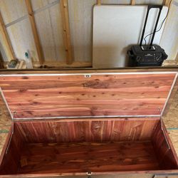 Lane Blanket Chest (1974)
