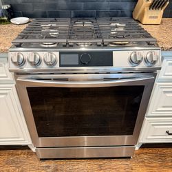Samsung 30” Slide‑In Gas Range – Stainless – Ready for Pickup