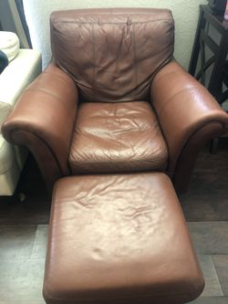 Leather chair and ottoman