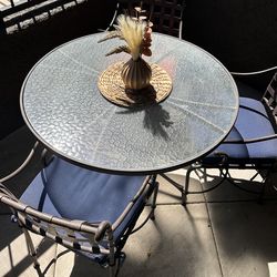 Wroght Iron Patio Set