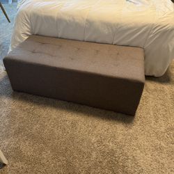 Ottoman / Bench Gray 