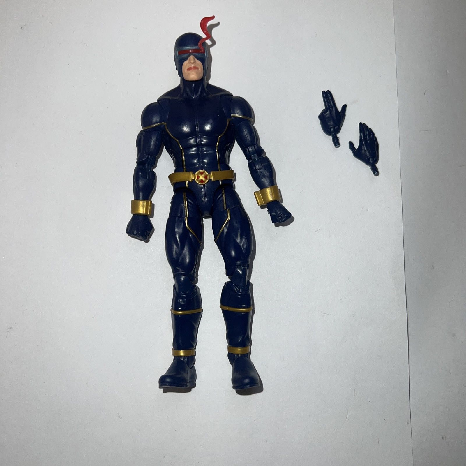 Marvel Legends Cyclops Astonishingly X-Men 6" Action Figure CH'OD BAF Wave LOOSE