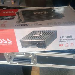 Boss  AR1500 Watts 