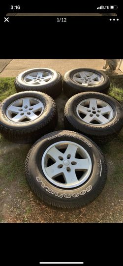 Jeep Wrangler rims