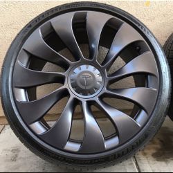 Tesla Model Y 21 inch Uberturbine Wheels 